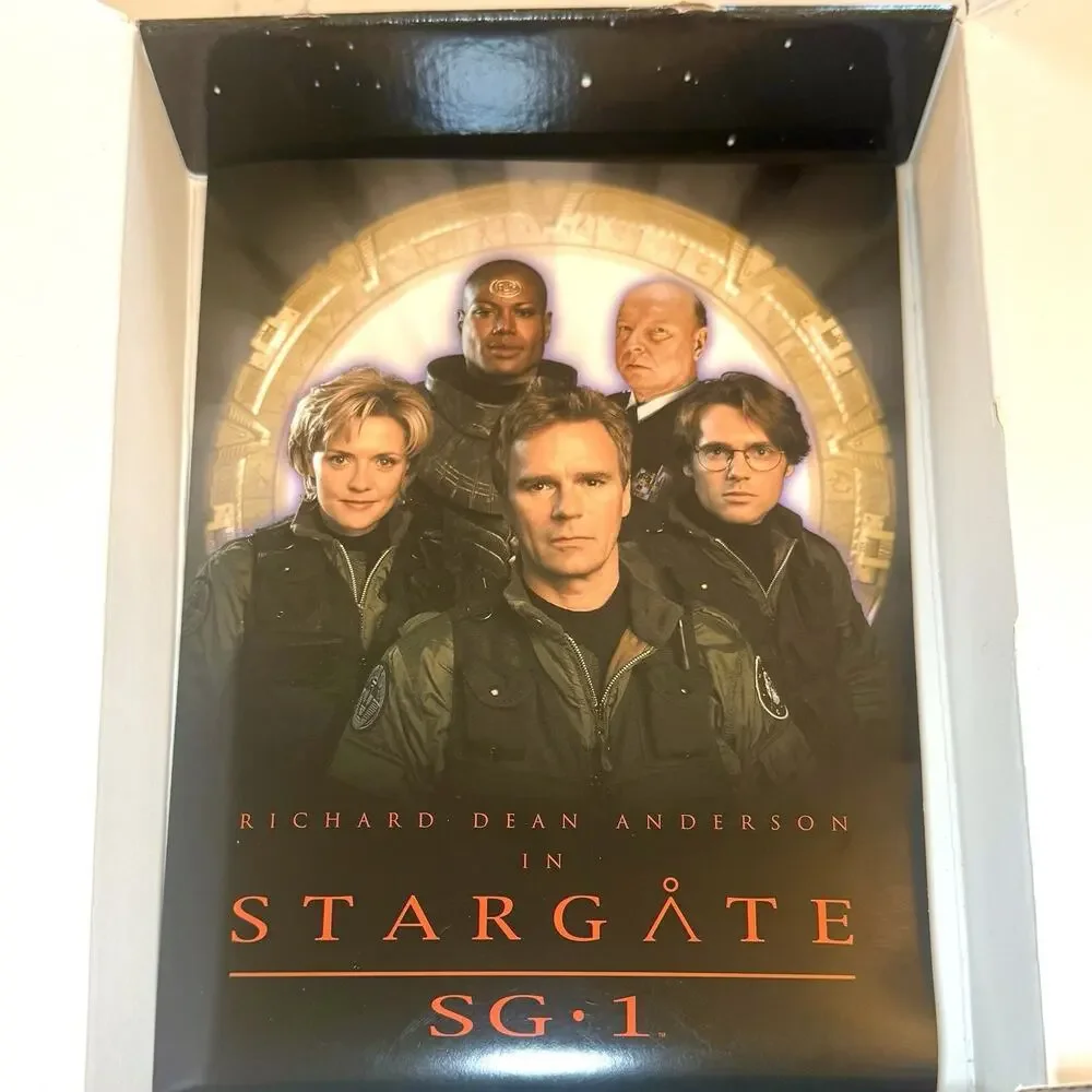 Stargate SG-1 Explorer Unit Field Pack 2003 CD-ROM Set Missing Pin & Keyring